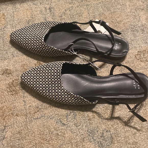 A.New.Day Memory Foam Pointy Flats - Picture 2 of 4